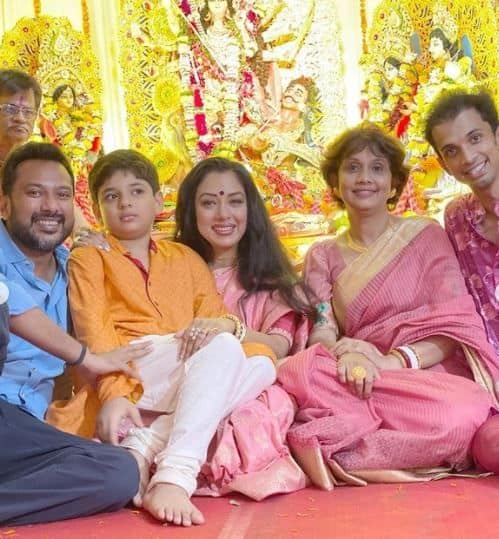 Rupali Ganguly Shares Pictures From Durga Puja Pandal 2021 Photo Credit: Instagram/@ rupaliganguly